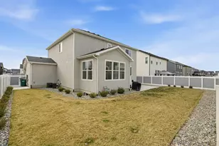 1950 W 900 N, Layton, UT 84041 - Photo 54