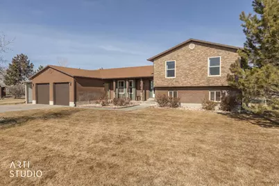 6868 W 5100 S, Hooper, UT 84315 - Photo 6