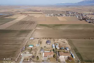 6868 W 5100 S, Hooper, UT 84315 - Photo 68