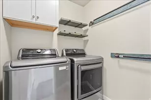 893 N Spring Ln, Spanish Fork, UT 84660 - Photo 18