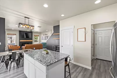 893 N Spring Ln, Spanish Fork, UT 84660 - Photo 16