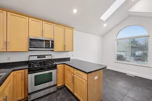 3884 W Coral Dune Dr, South Jordan, UT 84009 - Photo 18