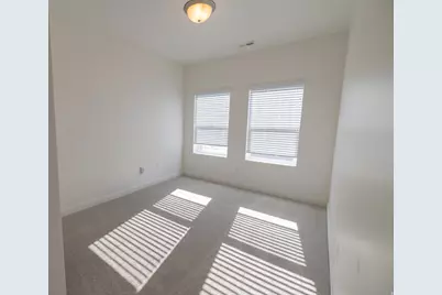 339 W 25 N #6, Layton, UT 84041 - Photo 14