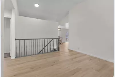 337 E 910 N, Tooele, UT 84074 - Photo 2