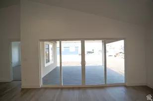 2268 E Sego Liliy Dr, Eagle Mountain, UT 84005 - Photo 6