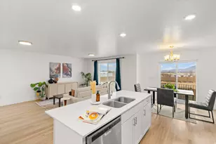 3603 W Grassland Dr, Lehi, UT 84043 - Photo 2