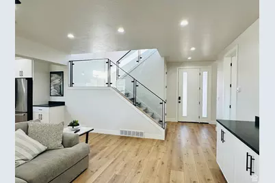 2747 S Country Club Way, Garden City, UT 84028 - Photo 6