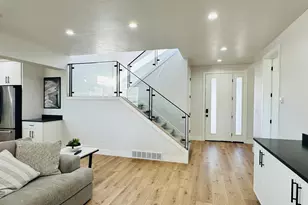 2747 S Country Club Way, Garden City, UT 84028 - Photo 6