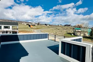 2747 S Country Club Way, Garden City, UT 84028 - Photo 28