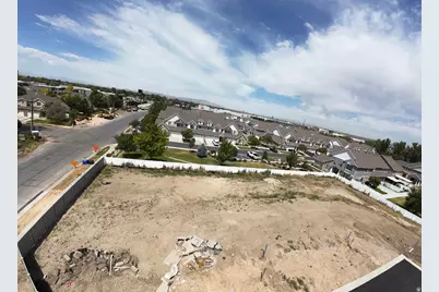 386 S 525 W, Centerville, UT 84014 - Photo 10