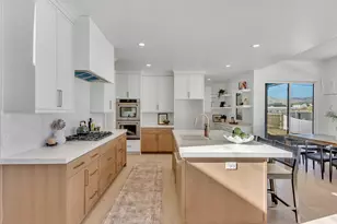 6382 W Hollys Pond Ln, Herriman, UT 84096 - Photo 12