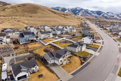 668 N 800 E, Hyde Park, UT 84318 - Photo 52