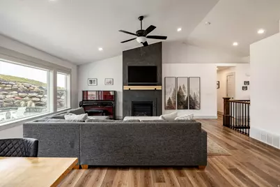 668 N 800 E, Hyde Park, UT 84318 - Photo 10