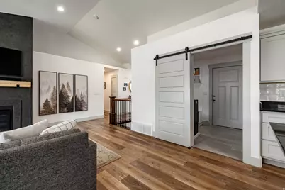 668 N 800 E, Hyde Park, UT 84318 - Photo 12