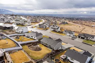 668 N 800 E, Hyde Park, UT 84318 - Photo 40