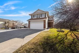 3103 W Meadow Green Way S, West Jordan, UT 84088 - Photo 24
