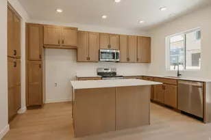 3062 N Summer Wood Dr, Eagle Mountain, UT 84005 - Photo 14