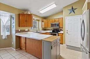 1857 N 50 W, Layton, UT 84041 - Photo 26