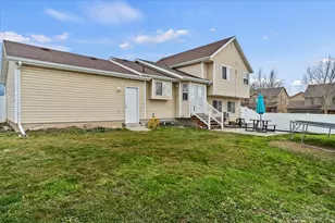 1857 N 50 W, Layton, UT 84041 - Photo 22