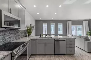 1733 W Shade Ln S, Riverton, UT 84065 - Photo 6