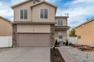 258 S Montgomery St W, Salt Lake City, UT 84104 - Photo 2