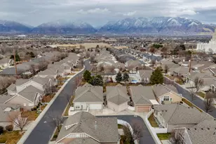 1533 W Homecoming Ave, South Jordan, UT 84095 - Photo 8