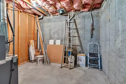 1533 W Homecoming Ave, South Jordan, UT 84095 - Photo 22