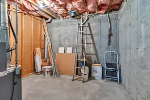 1533 W Homecoming Ave, South Jordan, UT 84095 - Photo 22