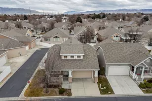1533 W Homecoming Ave, South Jordan, UT 84095 - Photo 2