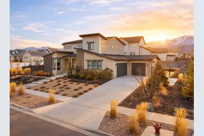 11617 S Wildrye Field Way, Draper, UT 84020 - Photo 2