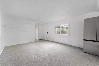 264 E Crescentwood Dr #256, Sandy, UT 84070 - Photo 2