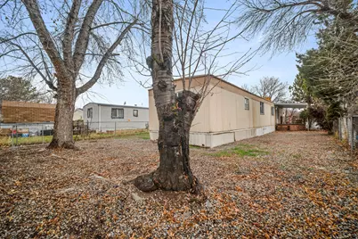 264 E Crescentwood Dr #256, Sandy, UT 84070 - Photo 10