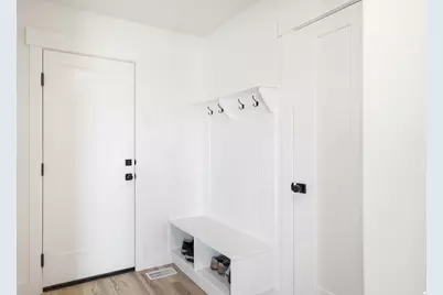 6564 W Ipswitch Way S, Herriman, UT 84096 - Photo 16