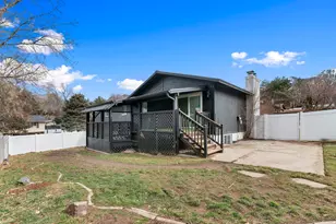 2197 E Thistlewood Way, Sandy, UT 84092 - Photo 20