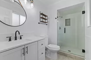 2197 E Thistlewood Way, Sandy, UT 84092 - Photo 10