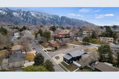 2197 E Thistlewood Way, Sandy, UT 84092 - Photo 24