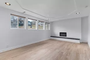 2197 E Thistlewood Way, Sandy, UT 84092 - Photo 14