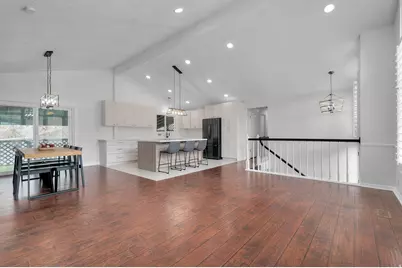 2197 E Thistlewood Way, Sandy, UT 84092 - Photo 8