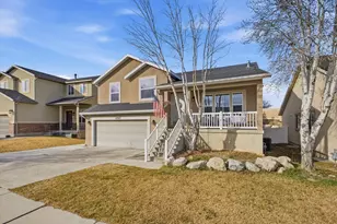 4962 W Badger Ln, Riverton, UT 84096 - Photo 2