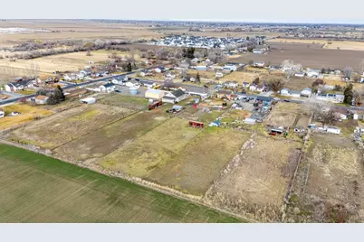 4901 W 650 N, West Point, UT 84015 - Photo 36