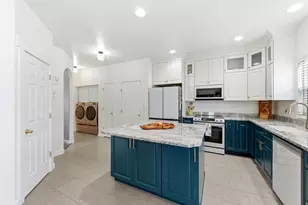 1568 N Durocher Ln W, Tooele, UT 84074 - Photo 14