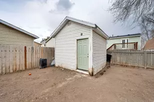 4598 W 3100 S, West Valley, UT 84120 - Photo 20
