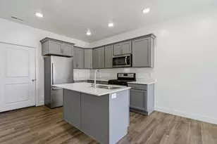 561 N 225 E, Providence, UT 84332 - Photo 14