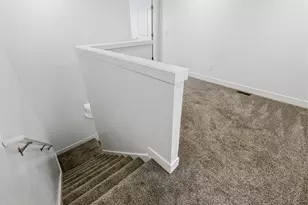 561 N 225 E, Providence, UT 84332 - Photo 34