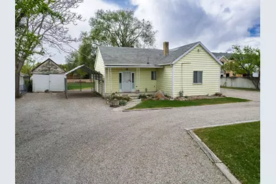 8686 S Temple Dr W, West Jordan, UT 84088 - Photo 2