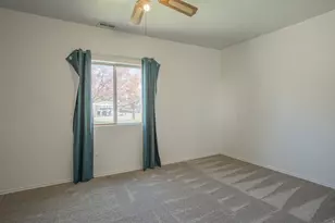 8686 S Temple Dr W, West Jordan, UT 84088 - Photo 12