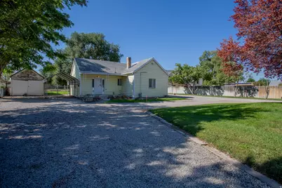 8686 S Temple Dr W, West Jordan, UT 84088 - Photo 1