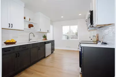 139 W Columbia Dr, Midvale, UT 84047 - Photo 4