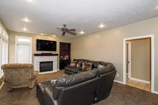 11493 S Marco Polo Ln, South Jordan, UT 84095 - Photo 26