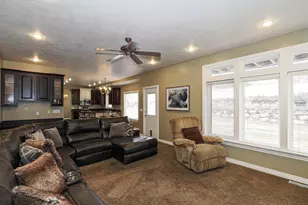 11493 S Marco Polo Ln, South Jordan, UT 84095 - Photo 24